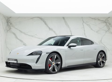 Porsche Taycan 4S 6