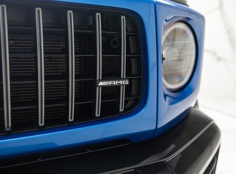 Mercedes-Benz G Class AMG G63 CARBON EDITION 42