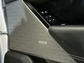 Land Rover Range Rover Velar R-DYNAMIC HSE 21