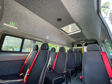 Peugeot Boxer 2.2 Boxer 440 17-SEAT Minibus Lite NON-D1 with Full width Ramp. E6 31