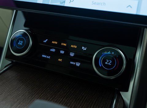 Land Rover Range Rover D350 SE 22