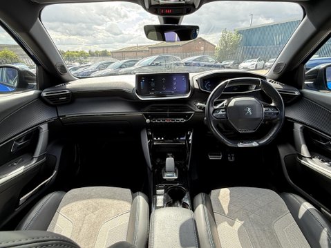 Peugeot e-2008 50kWh GT SUV 5dr Electric Auto (136 ps) 25