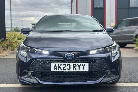 Toyota Corolla 2.0 VVT-h Icon Hatchback 5dr Petrol Hybrid CVT Euro 6 (s/s) (196 ps) 7