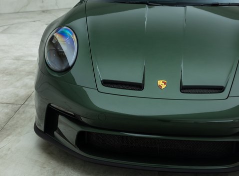 Porsche 911 GT3 TOURING (992) 29