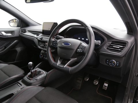 Ford Focus 1.0T EcoBoost ST-Line X Edition Euro 6 (s/s) 5dr 22