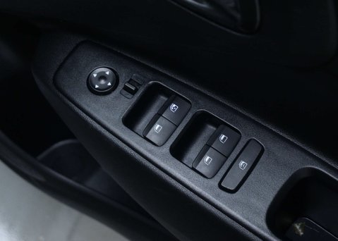 Hyundai i10 1.0 I10 Advance Auto 5dr 36