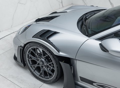 Porsche 911 GT3 RS (992) 37