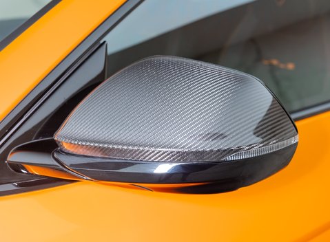 Lamborghini Urus Performante 39