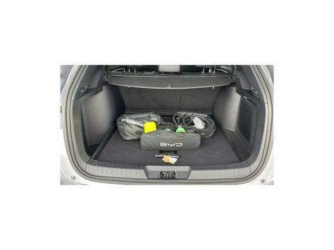 BYD Seal U 1.5 DM-i PHEV AWD Design Auto 16