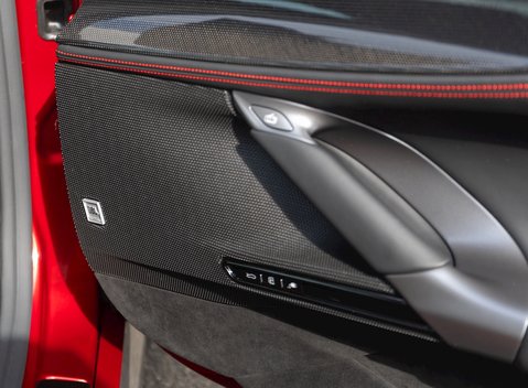 Ferrari SF90 Stradale 22