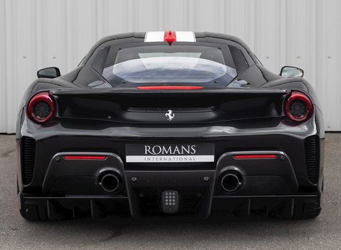 Ferrari 488 Pista 5