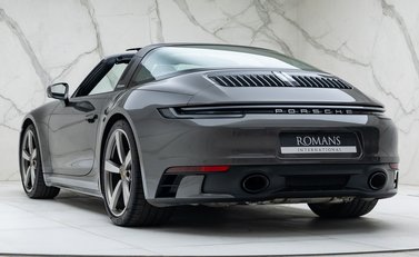 Porsche 911 Targa 4 (992) 13