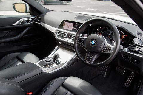 BMW 4 Series 420I M SPORT 4