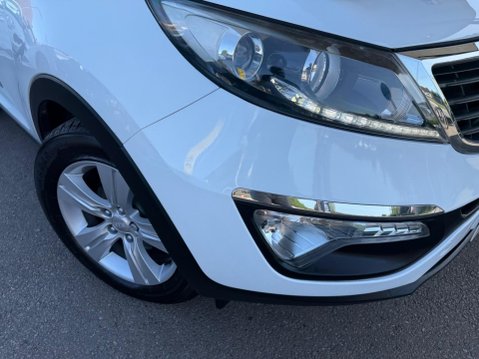 Kia Sportage 1.7 CRDi EcoDynamics 2 2WD Euro 5 (s/s) 5dr 29