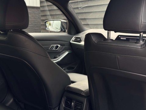 BMW 3 Series 2.0 330e M Sport Auto 4dr 6