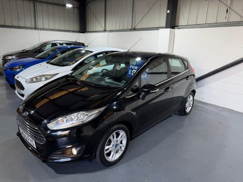 Ford Fiesta 1.0T EcoBoost Zetec Euro 6 (s/s) 5dr 3