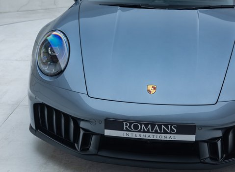 Porsche 911 Carrera 4 GTS (992.2) 36