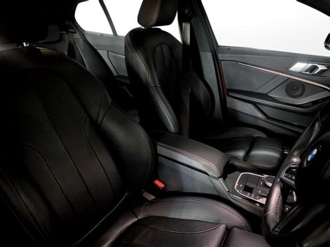 BMW 1 Series 1.5 118i M Sport (LCP) Hatchback 5dr Petrol DCT Euro 6 (s/s) (136 ps) Parki 11