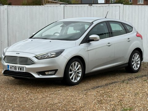 Ford Focus TITANIUM WITH NAV 1