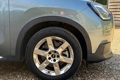 Mini Countryman C EXCLUSIVE 37