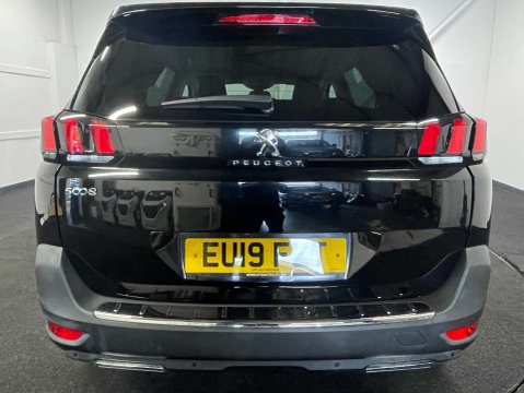 Peugeot 5008 1.2 5008 Allure PureTech S/S Auto 5dr 4