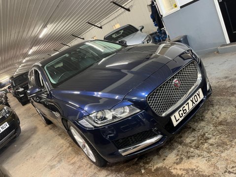 Jaguar XF 2.0d Portfolio Sportbrake Auto Euro 6 (s/s) 5dr 14
