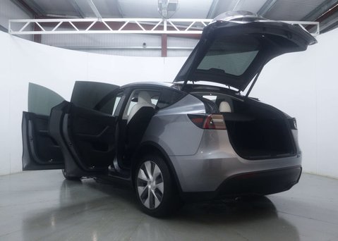 Tesla Model Y Model Y Long Range AWD 4WD 5dr 50