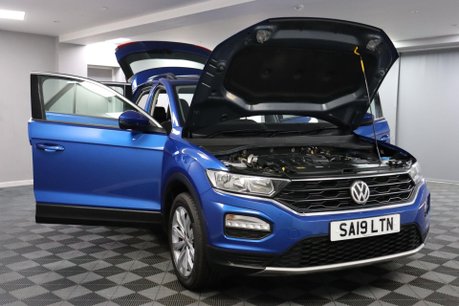Volkswagen T-Roc SE TDI 15