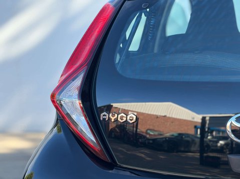 Toyota Aygo 1.0 Aygo X-Play TSS VVT-i 5dr 19