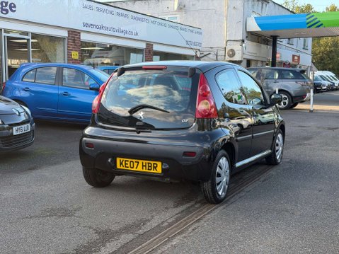 Peugeot 107 1.0 12V Urban Hatchback 5dr Petrol 2 Tronic Euro 4 (68 ps) 4