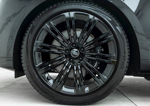 Land Rover Range Rover P530 First Edition 