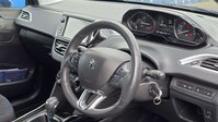 Peugeot 2008 1.2 PureTech Signature SUV 5dr Petrol EAT Euro 6 (s/s) (130 ps) 19
