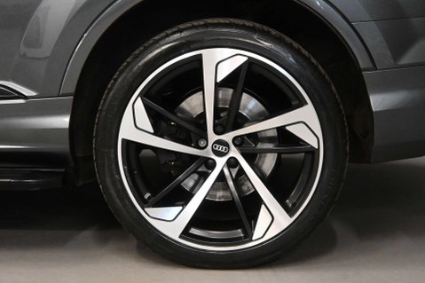 Audi Q7 3.0 Q7 Black Edition 55 TFSI MHEV Quattro Auto 4WD 5dr 23