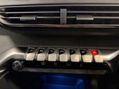 Peugeot 3008 PURETECH S/S ALLURE 18