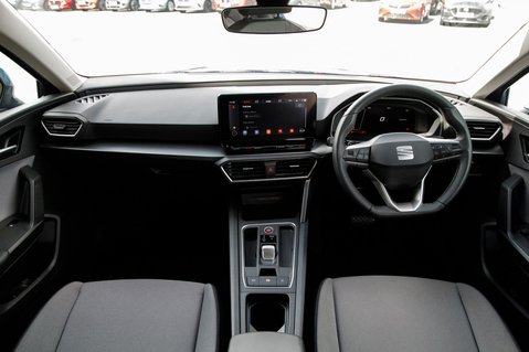 SEAT Leon ETSI SE DYNAMIC DSG MHEV 3