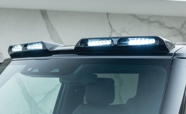 Land Rover Defender 90 V8 P525 34