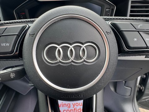 Audi A1 S LINE 35 TFSI S-A 21