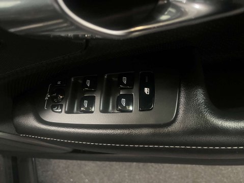 Volvo V90 2.0 V90 R-Design D4 Auto 5dr 10