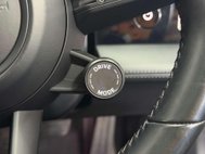 Porsche Taycan Performance Plus 93.4kWh Saloon 4dr Electric Auto RWD (476 ps) 32