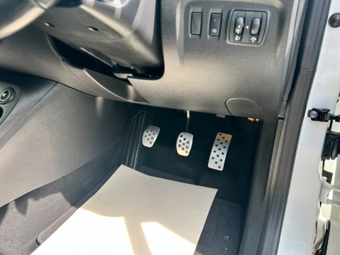 Renault Captur SIGNATURE X NAV DCI 38