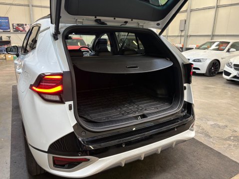 Kia Sportage 1.6 h T-GDi GT-Line S SUV 5dr Petrol Hybrid Auto Euro 6 (s/s) (226 bhp) 49