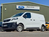 Peugeot Expert MWB L2H1 Low Roof Professional Premium Plus 3100 Air Con EURO 6 1