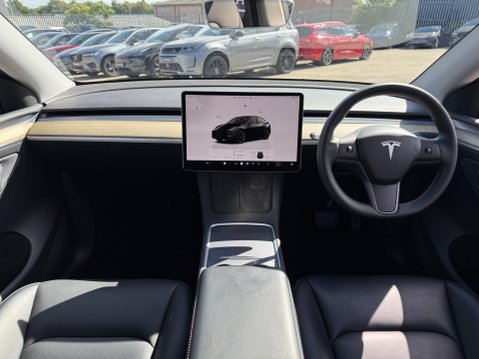 Tesla Model Y (Dual Motor) Long Range SUV 5dr Electric Auto 4WDE (384 bhp) 28