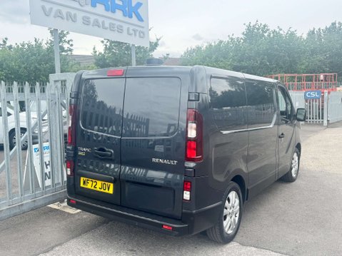 Renault Trafic 2.0 dCi Blue SL28 Sport Panel Van 5dr Diesel Manual L1 H1 Euro 6 (s/s) (130 13