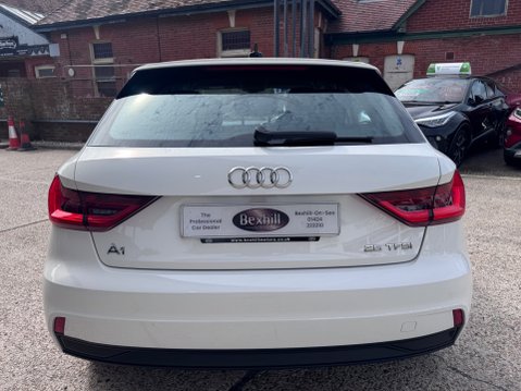 Audi A1 SPORTBACK TFSI TECHNIK 9