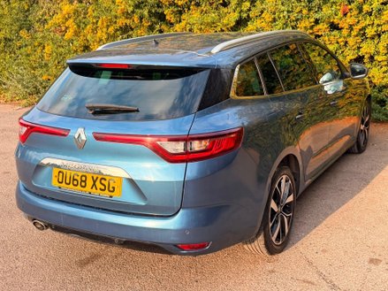 Renault Megane 1.5 Blue dCi Iconic Sport Tourer Euro 6 (s/s) 5dr