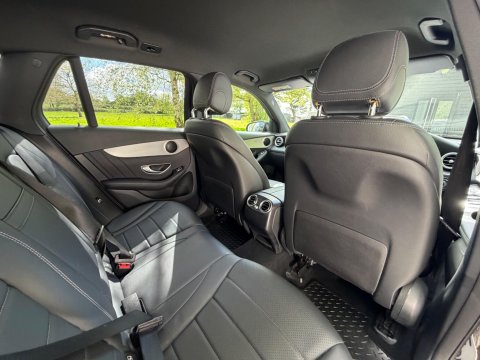 Mercedes-Benz GLC 2.1 GLC250d AMG Line G-Tronic+ 4MATIC Euro 6 (s/s) 5dr 26