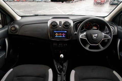 Dacia Sandero Stepway COMFORT TCE 3