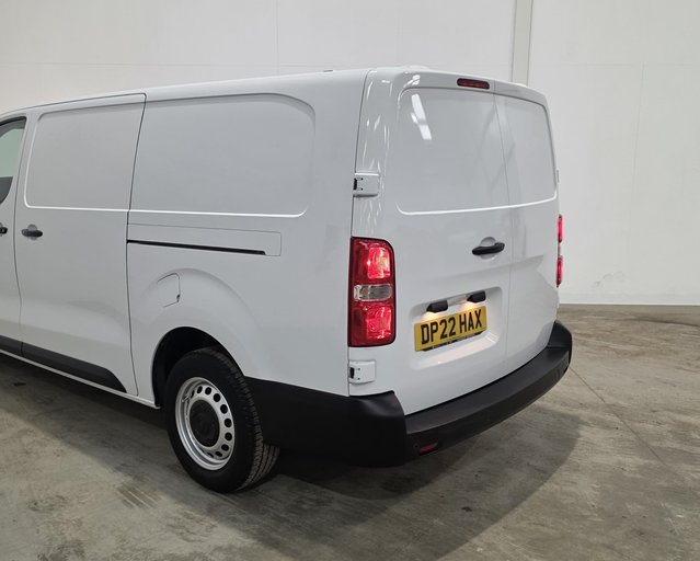 Vauxhall Vivaro Vauxhall Vivaro L2 Diesel 2900 1.5d 100ps Dynamic H1 Van