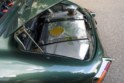 Jaguar E-Type 3.8 Semi Lightweight 31